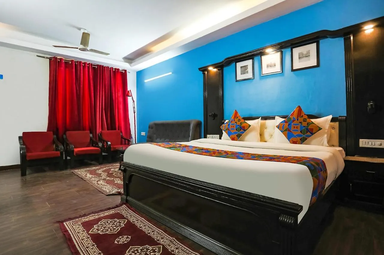 Fabhotel Sentinel Suites New Delhi Hotel